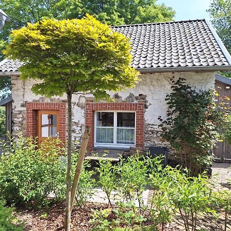 Ferienhaus Altes Backhaus Roetgen Exterior foto